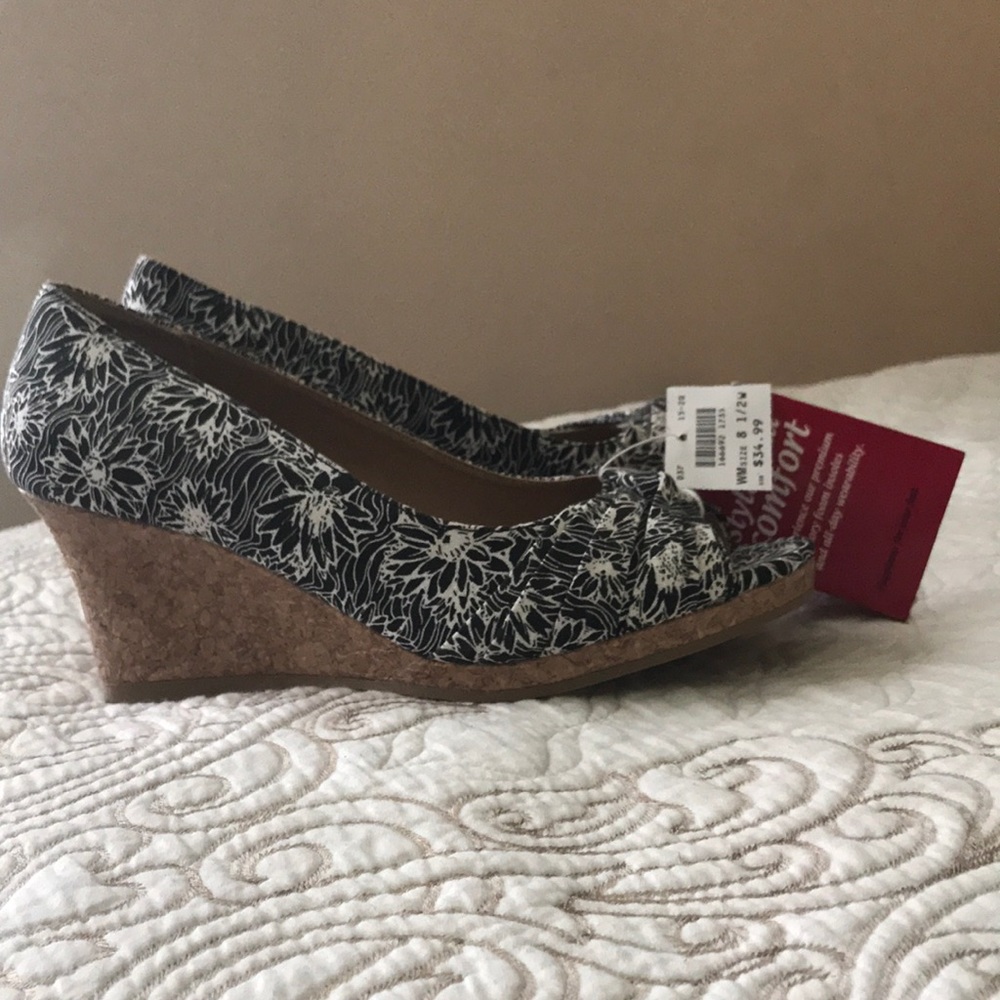 Black and White floral wedges